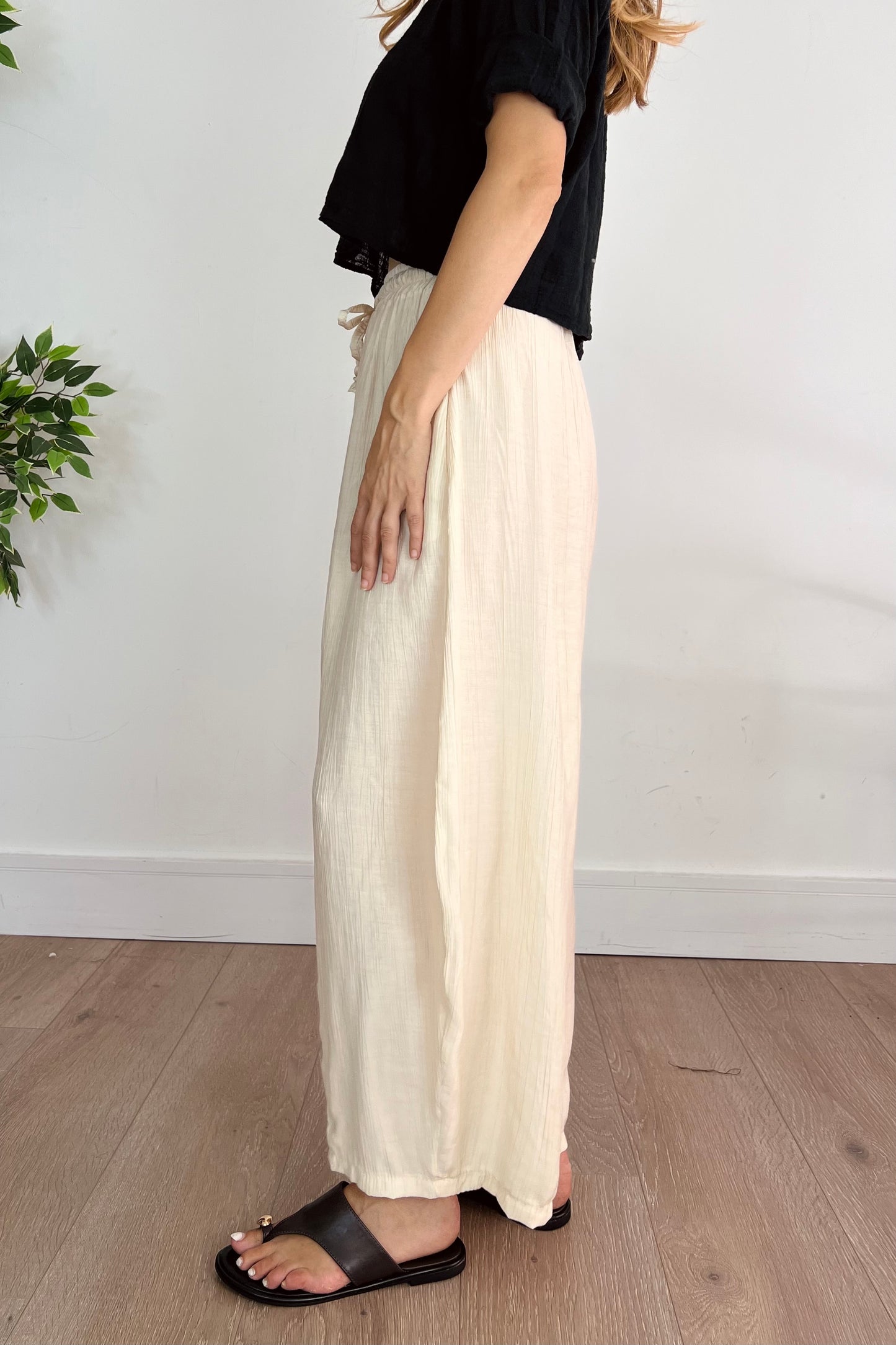 Lightweight Barrel Trousers