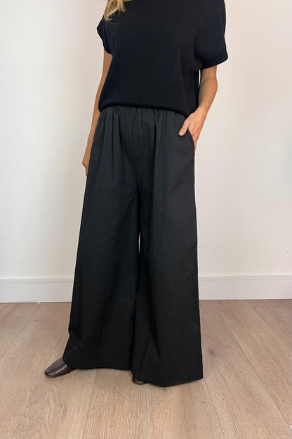 Super Wide Leg Poplin Trousers