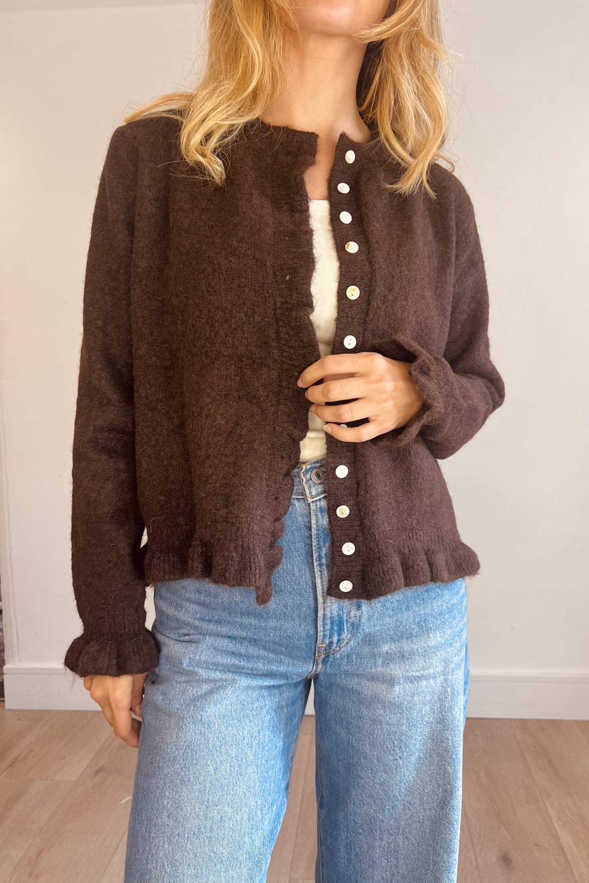 Soft Texture Wavy Edge Cardigan