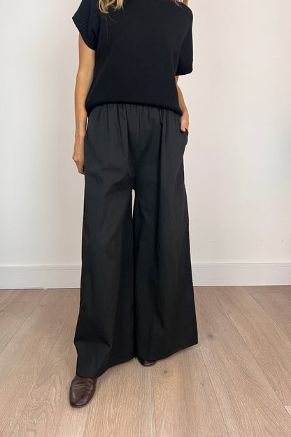 Super Wide Leg Poplin Trousers