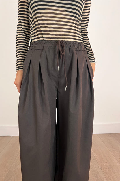 Drawstring Barrel Trousers