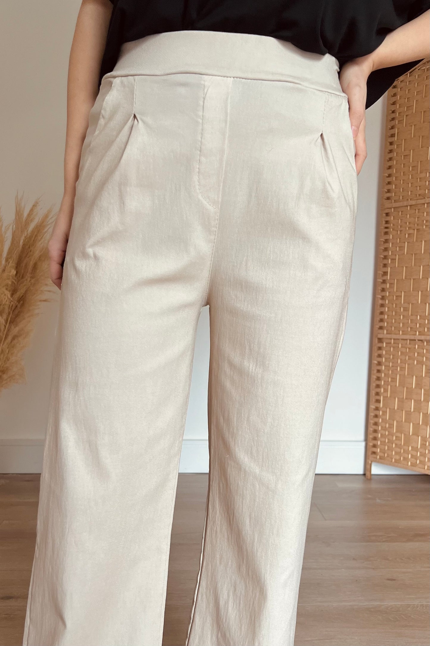 Magic Wide Leg Trousers