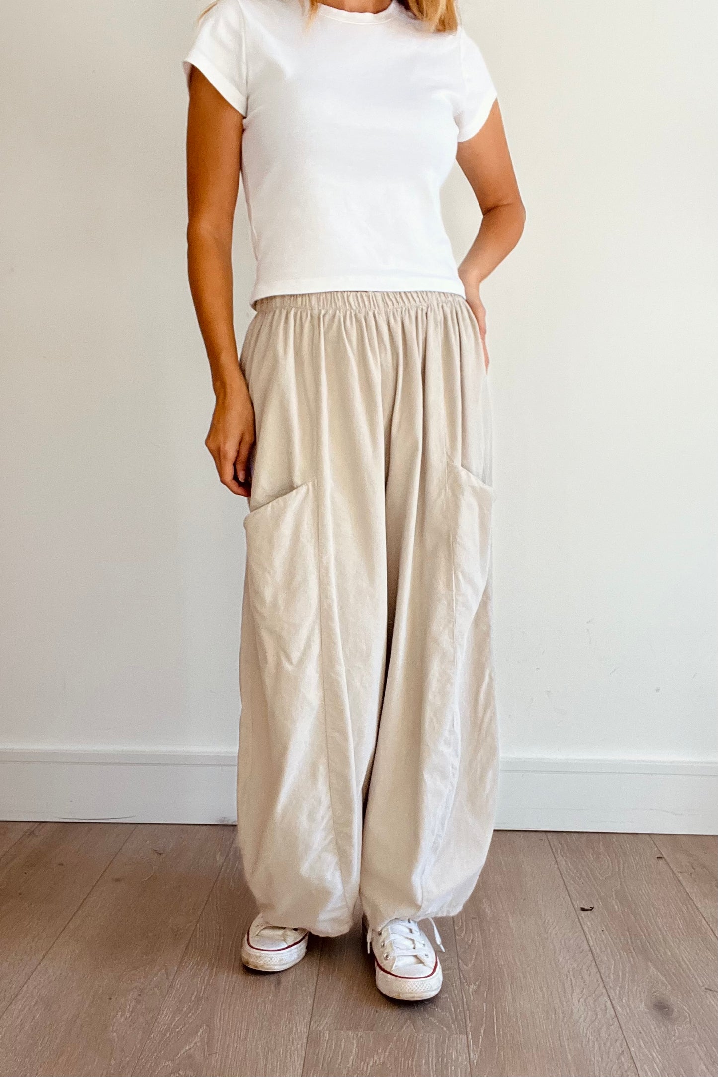 Needle Cord Barrel Leg Trousers