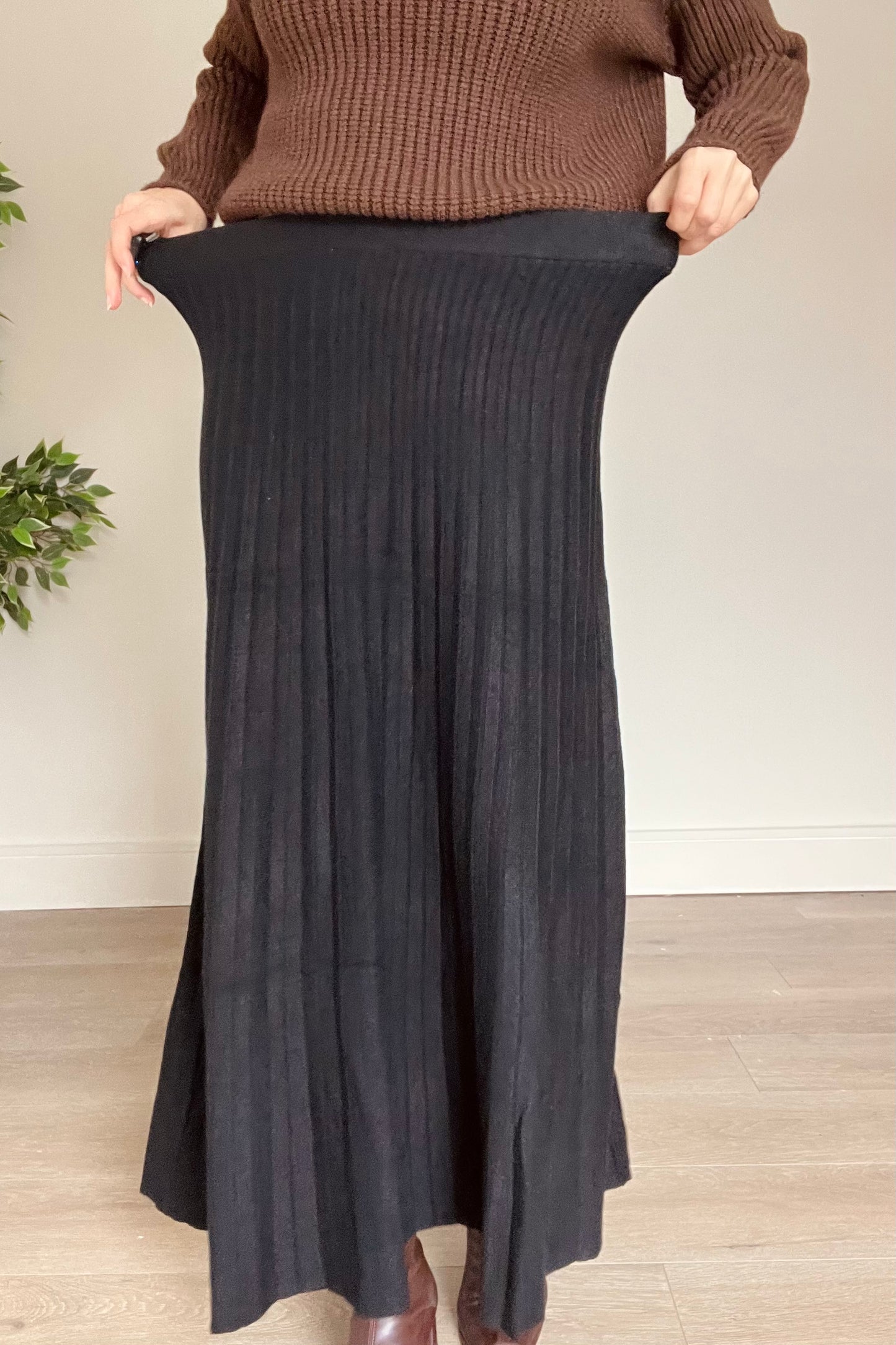 Pleated Knit Maxi Skirt