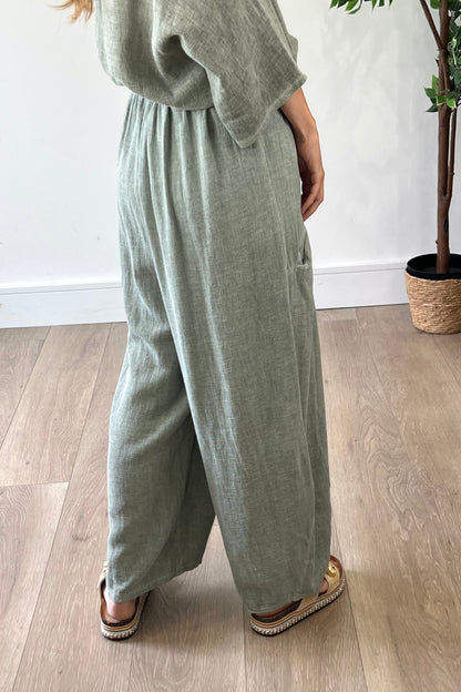 Linen blend Barrel Trousers in Khaki