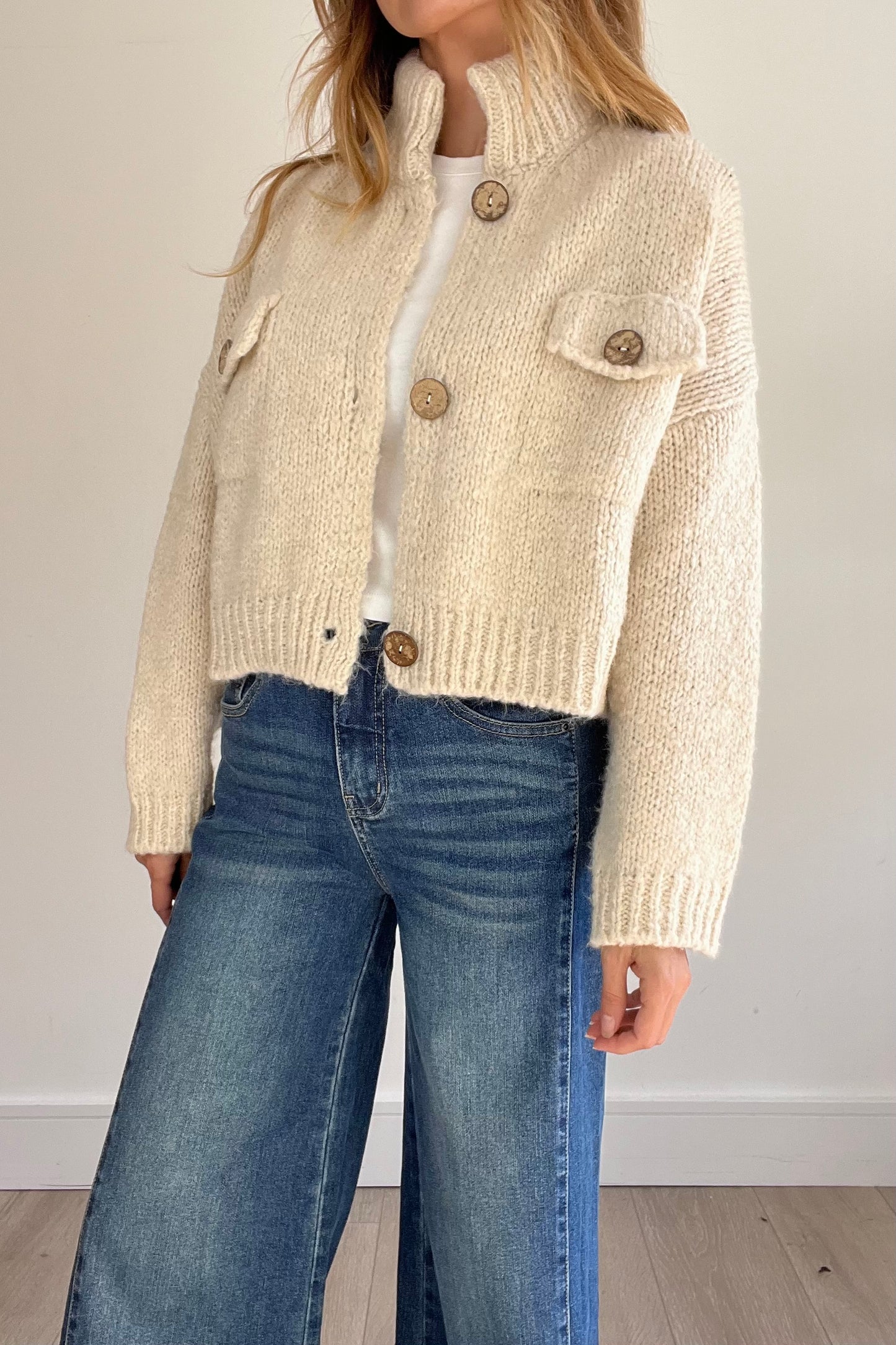 Chunky Knit Crop Cardigan in Cream