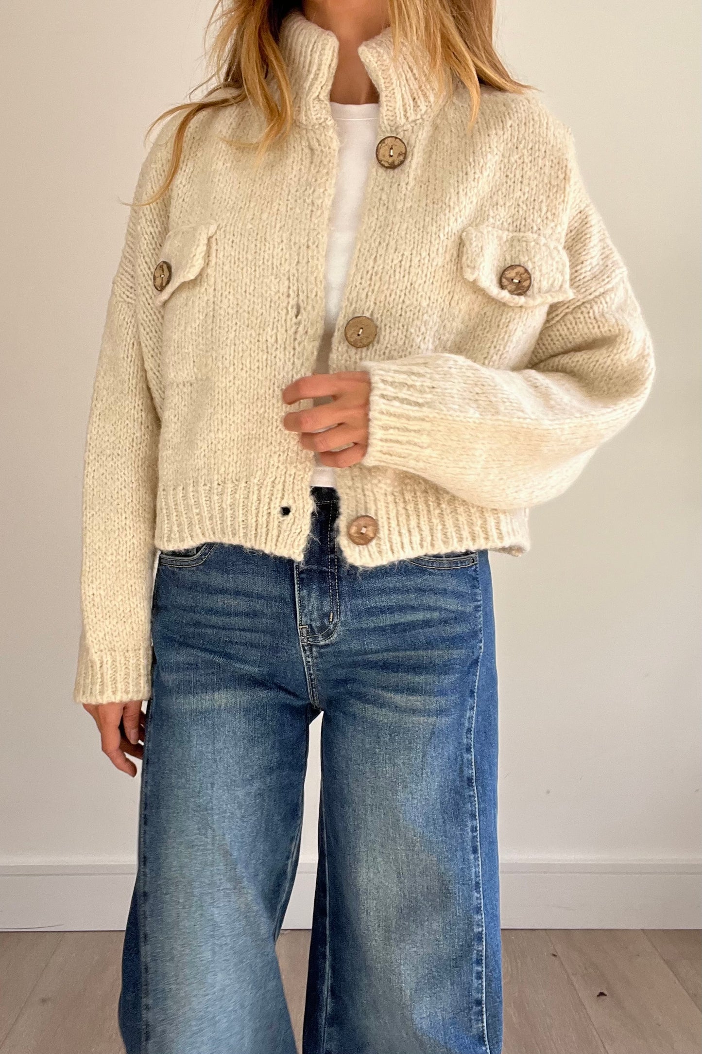 Chunky Knit Crop Cardigan in Cream