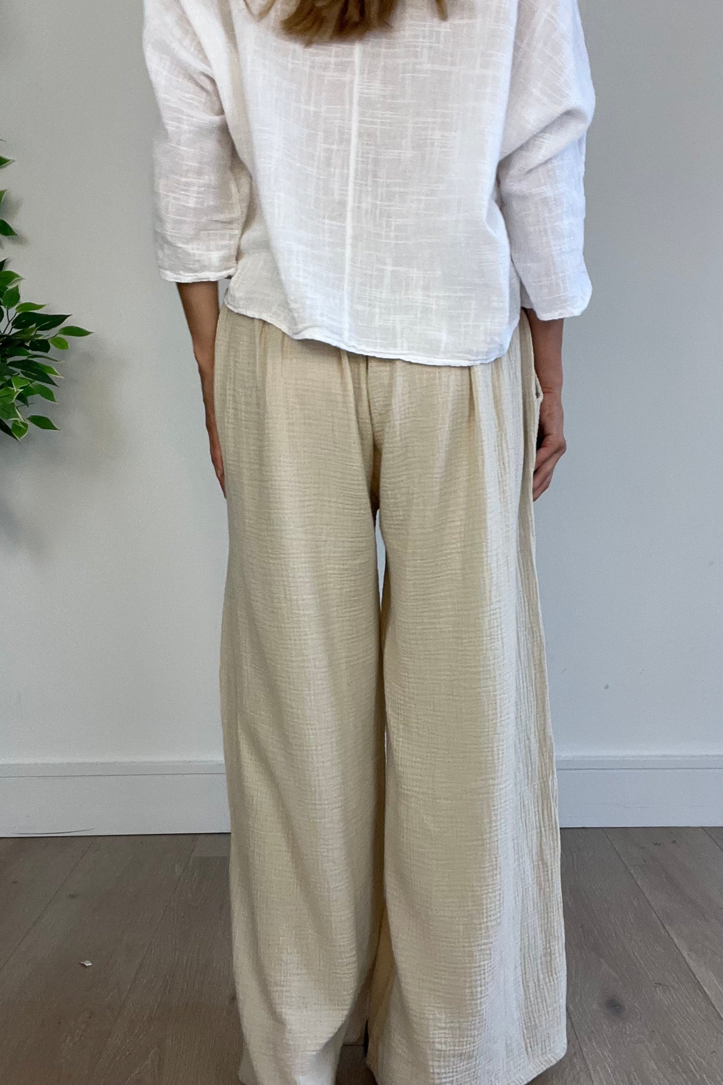 Cheesecloth Trousers in Light Beige