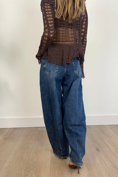 Mid wash Barrel Jeans