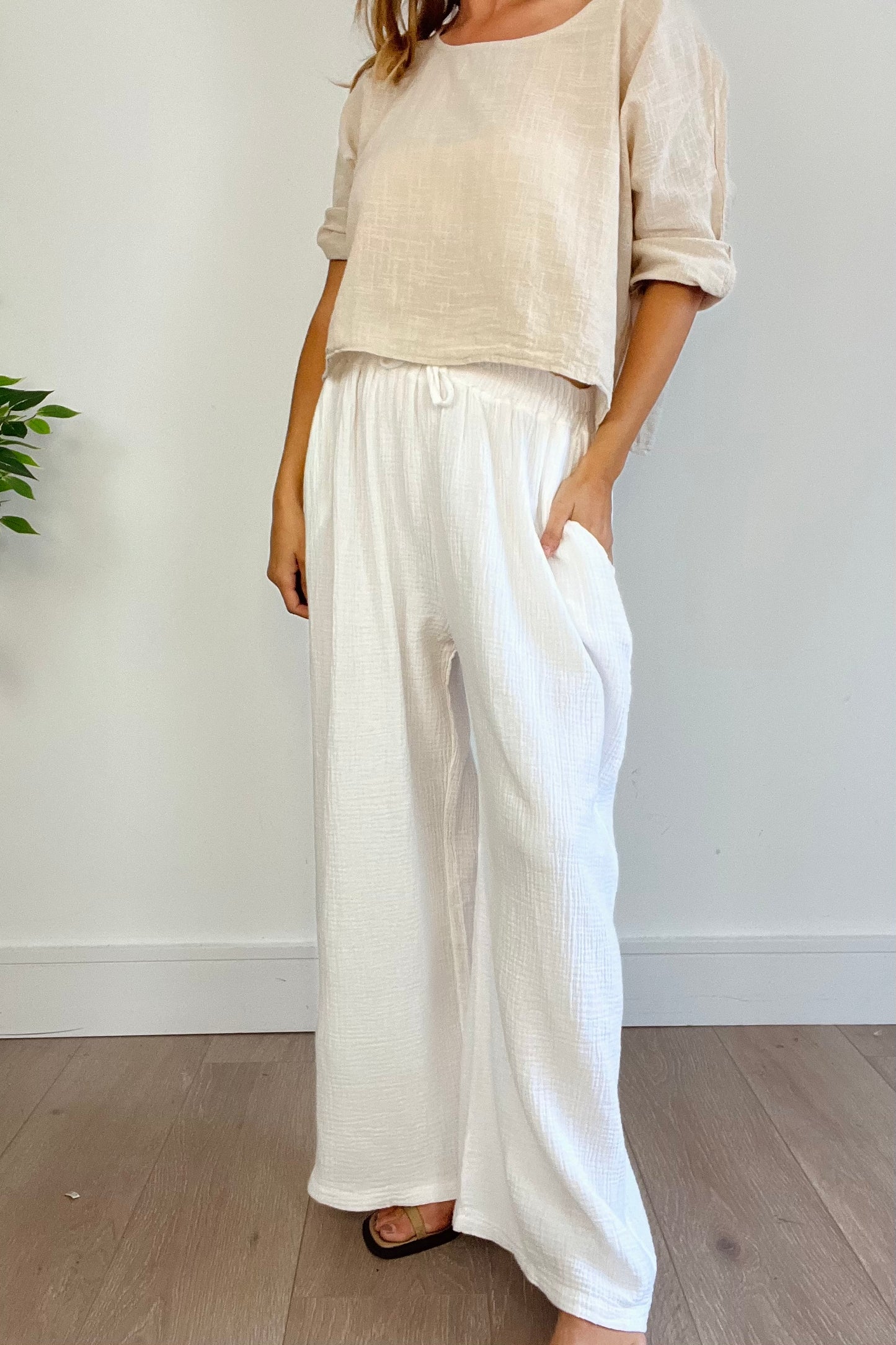 Cheesecloth Trousers in White