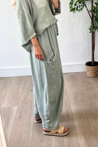 Linen blend Barrel Trousers in Khaki