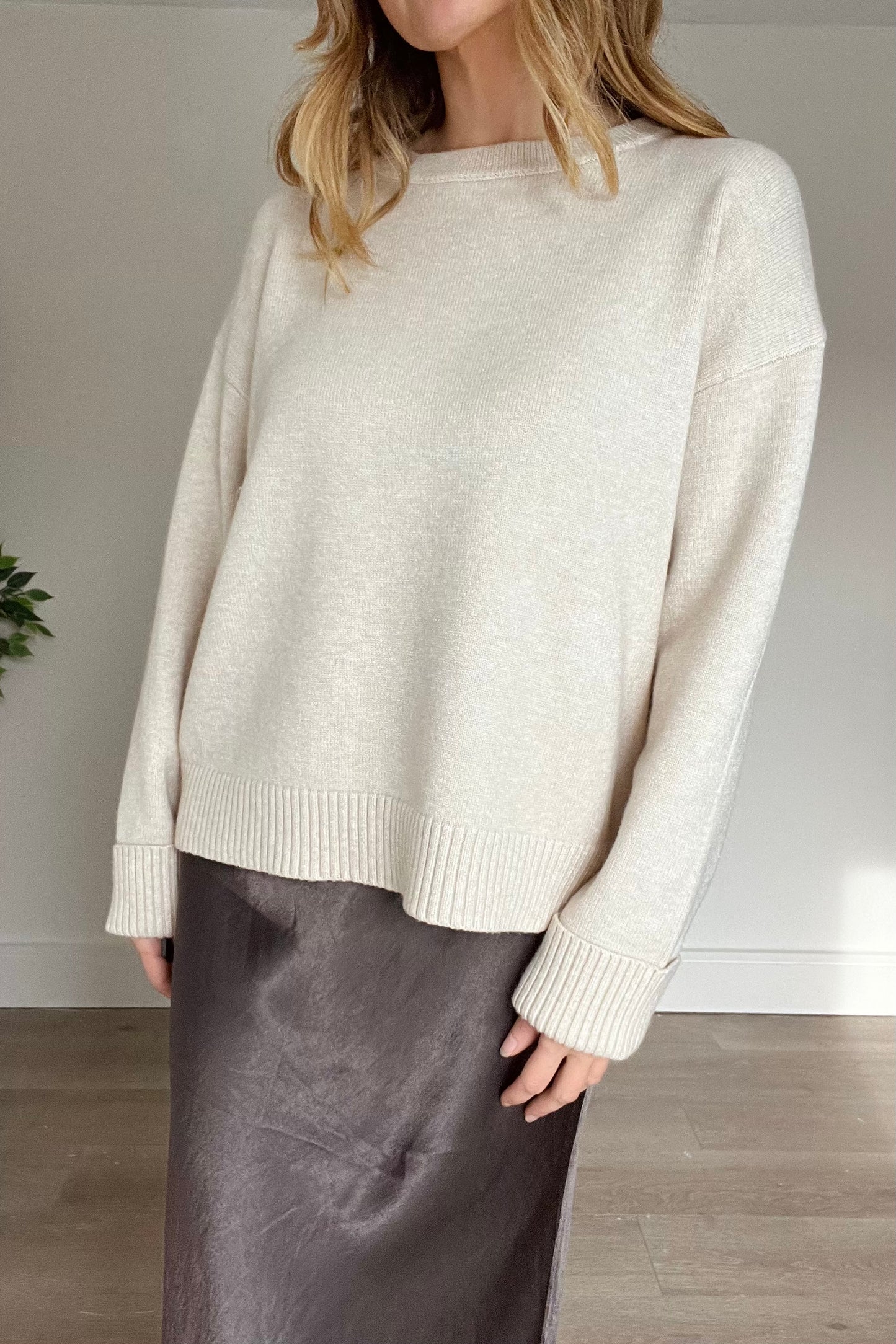 Round Neck Jumper in Oatmeal