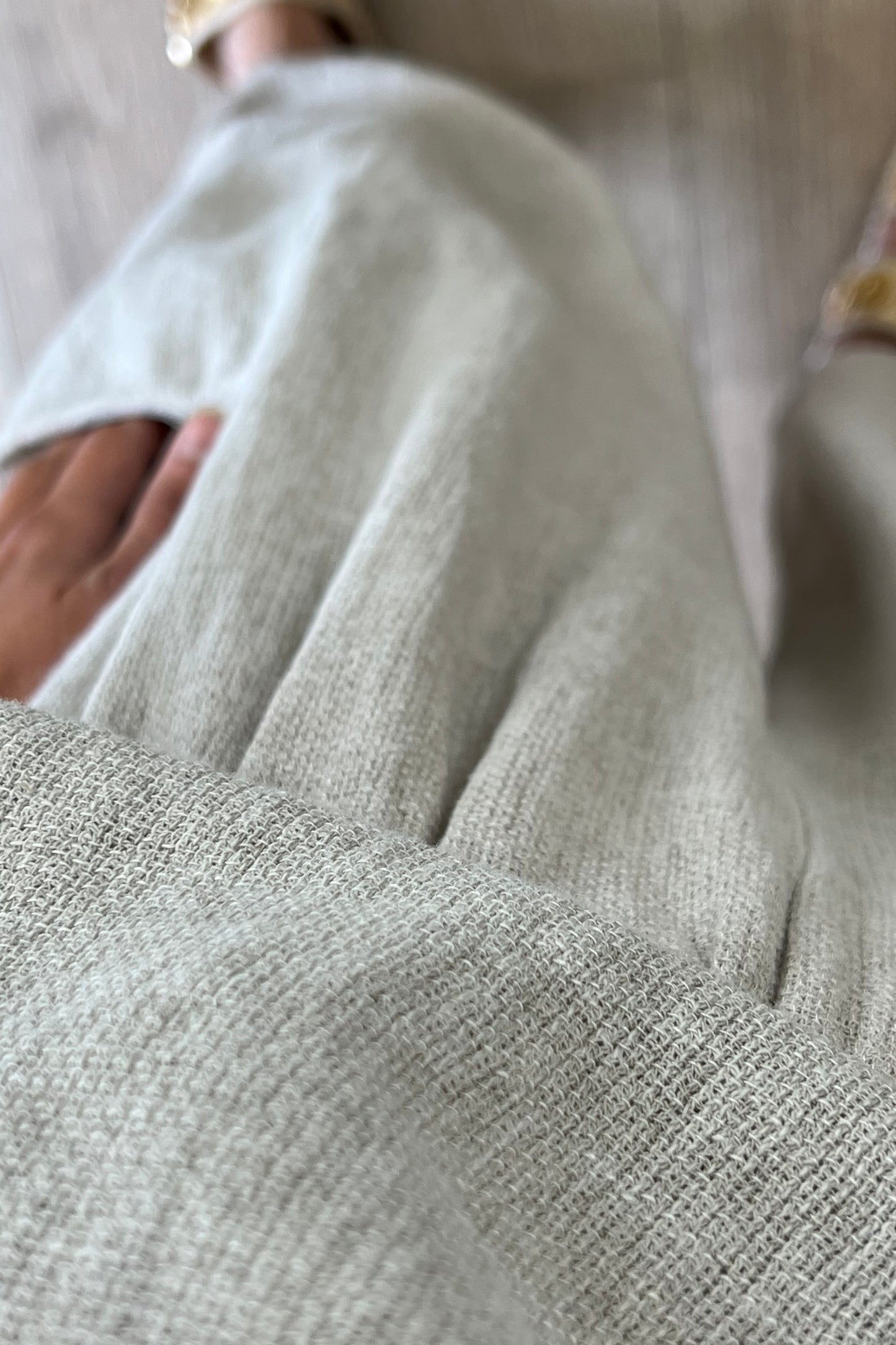 Washed Linen Barrel Trousers in Natural