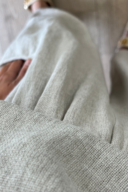 Washed Linen Barrel Trousers in Natural