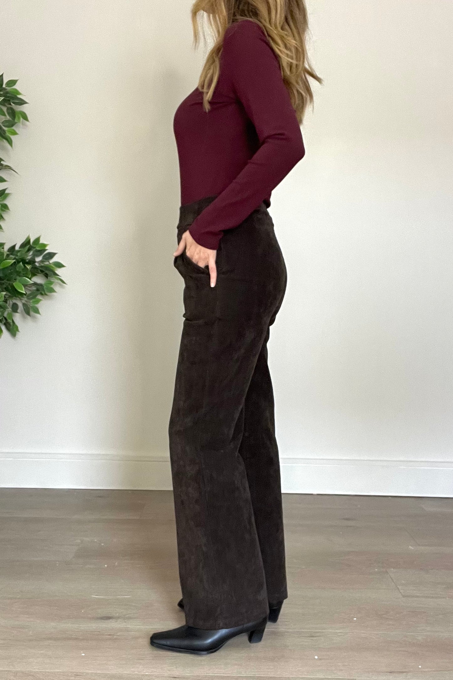 Needle Cord Magic Trousers