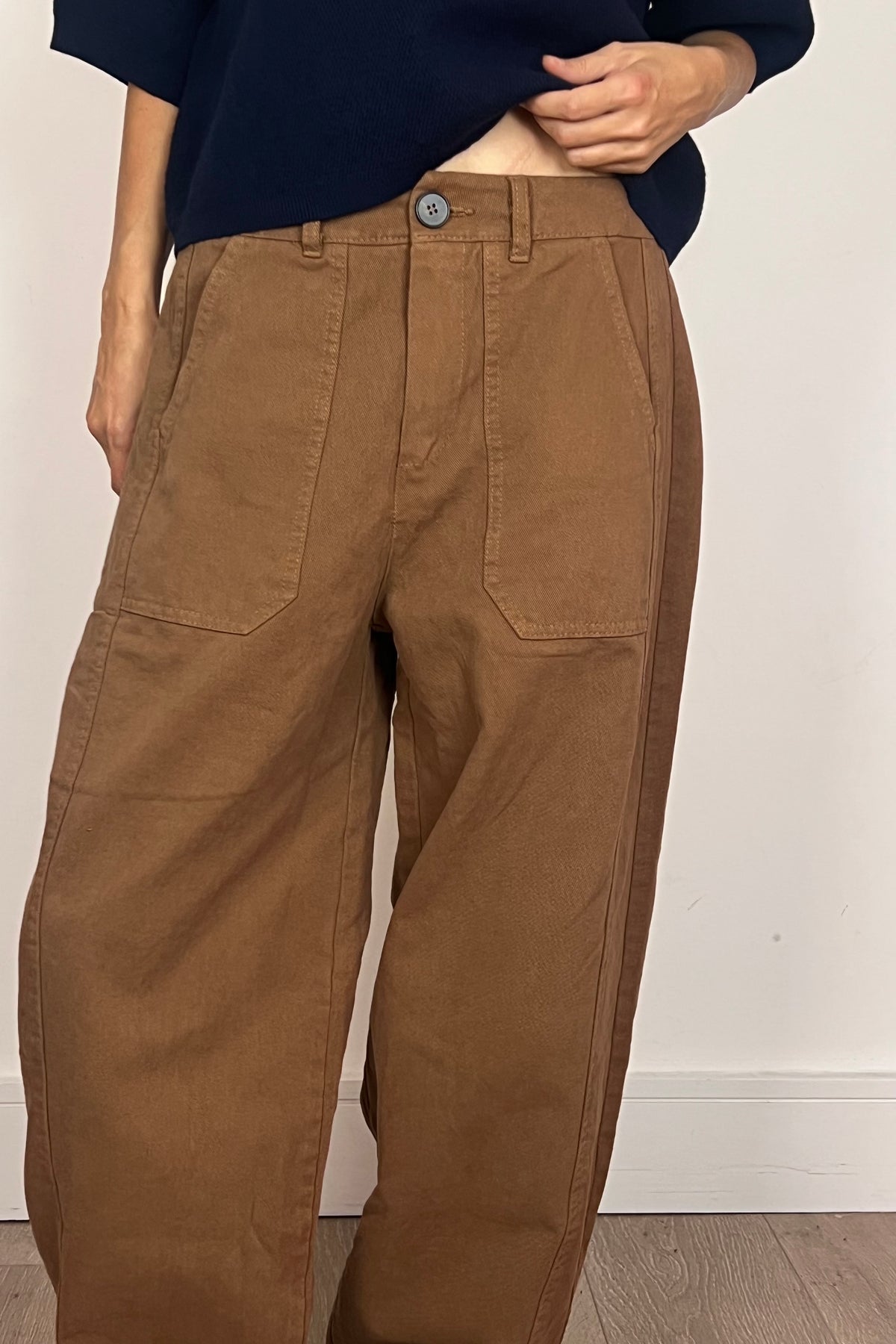 Denim Barrel Trousers in Tobacco