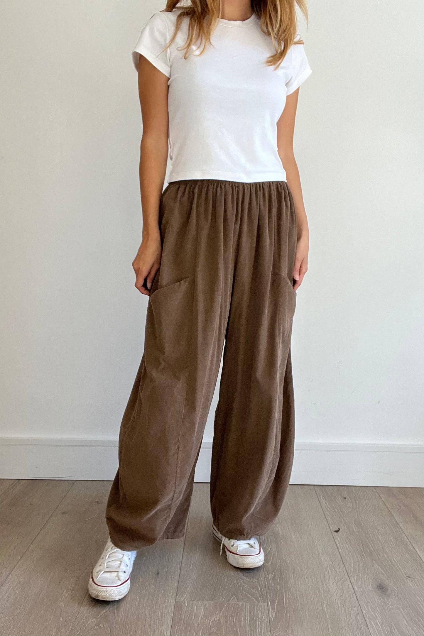 Needle Cord Barrel Leg Trousers