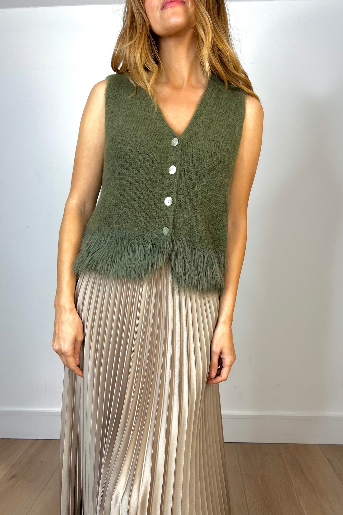 Fur Trim Knit Waistcoat