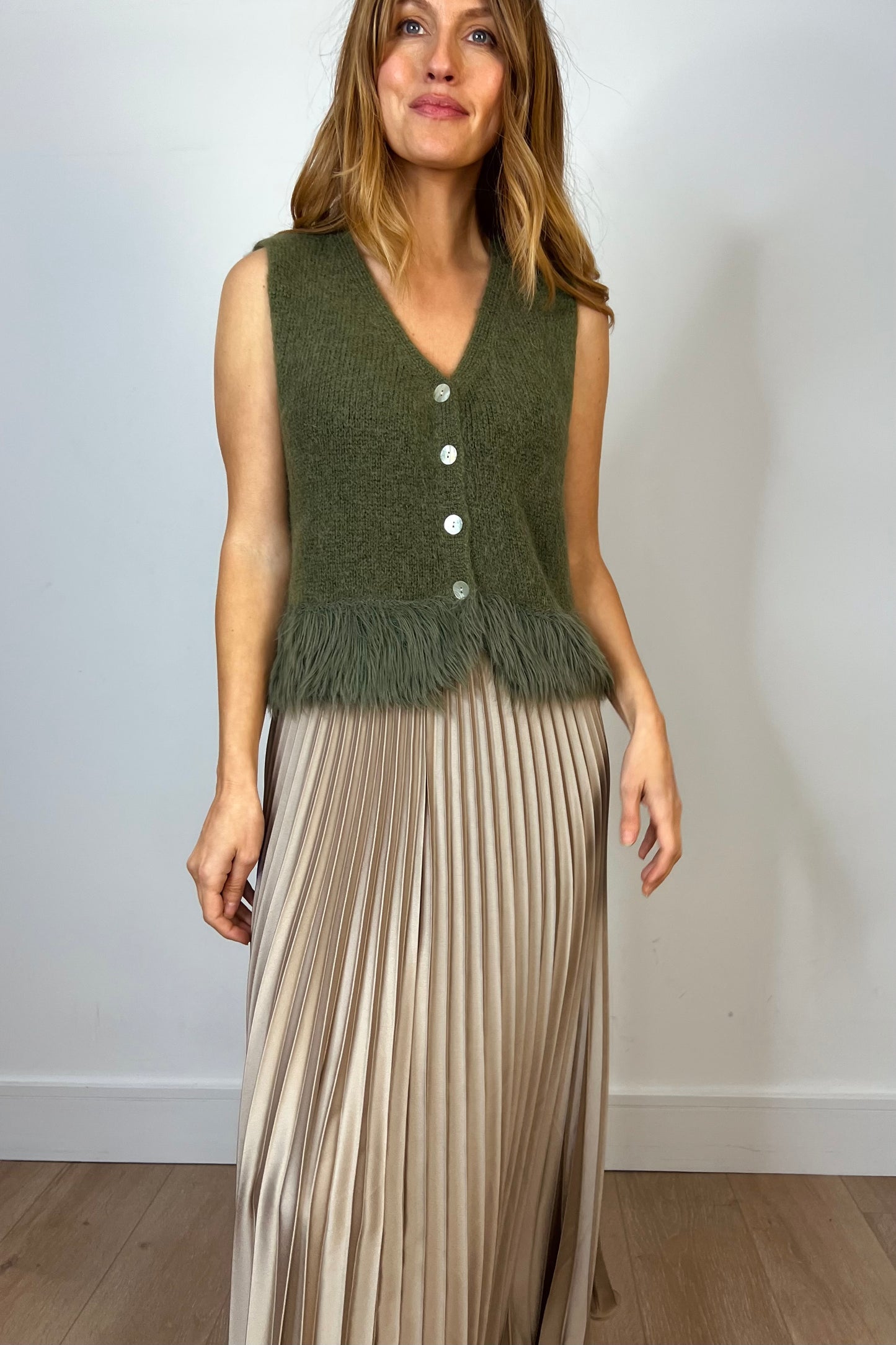 Fur Trim Knit Waistcoat