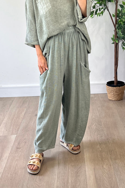Linen blend Barrel Trousers in Khaki