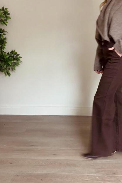 The Wide Leg Toxik Jean in Brown