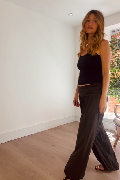 Harem Trousers in Brown