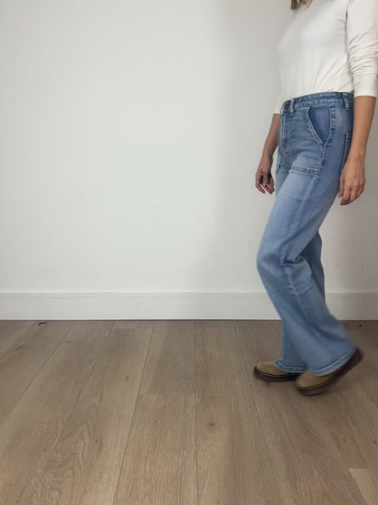 The Wide Leg Toxik Jeans in Light Blue